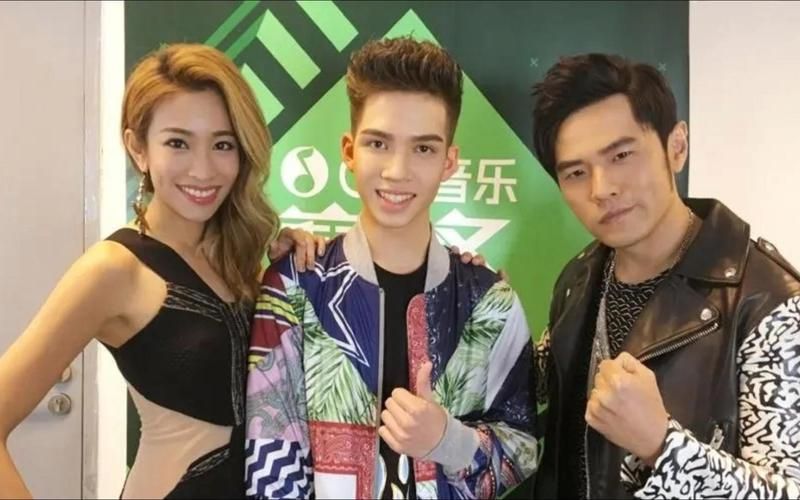 周杰伦携手派伟俊，全新单曲Six Degrees震撼发布！