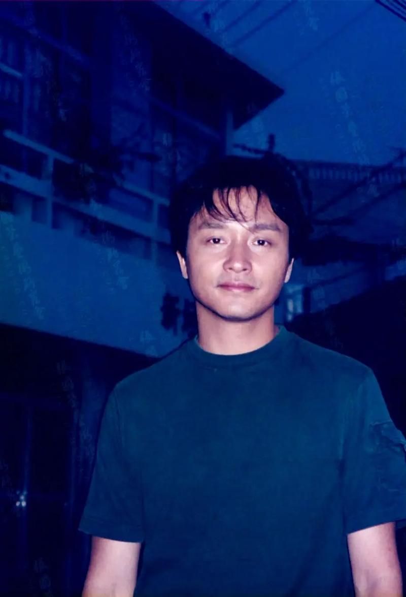 回忆哥哥张国荣和Beyond乐队：那些年的经典歌曲