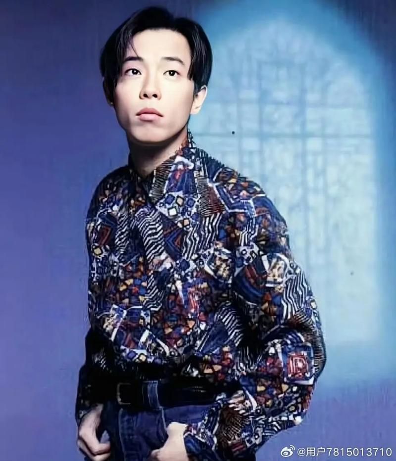 黄贯中个人音乐历程：从Beyond到如今的成就