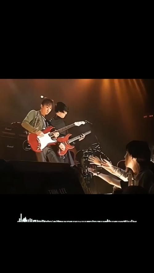 beyond2003北京演唱会现场气氛怎么样？乐迷评价告诉你真相！
