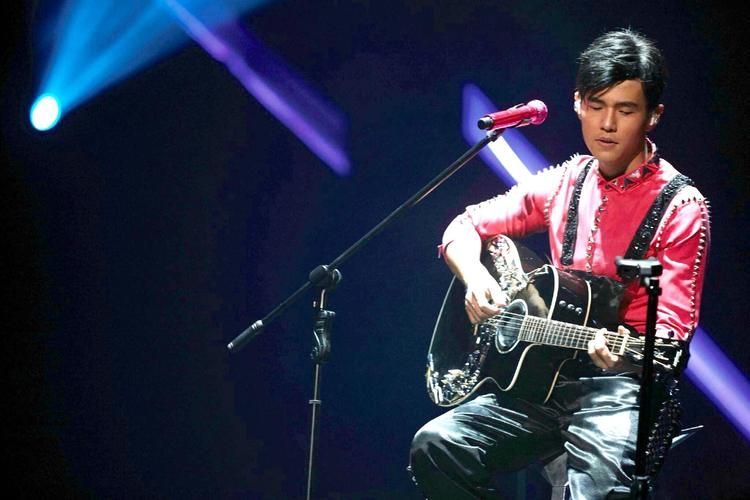 为什么粉丝听周杰伦的歌会说 哇靠？原因太真实了！