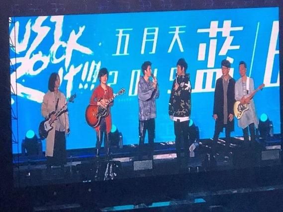 五月天色究竟是什么梗？看完这篇你就懂了！