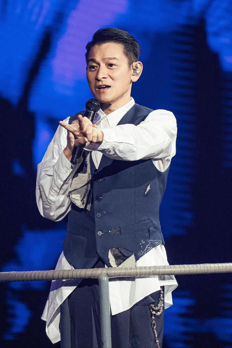 刘德华演唱会全集哪个版本最好？资深歌迷为你推荐！