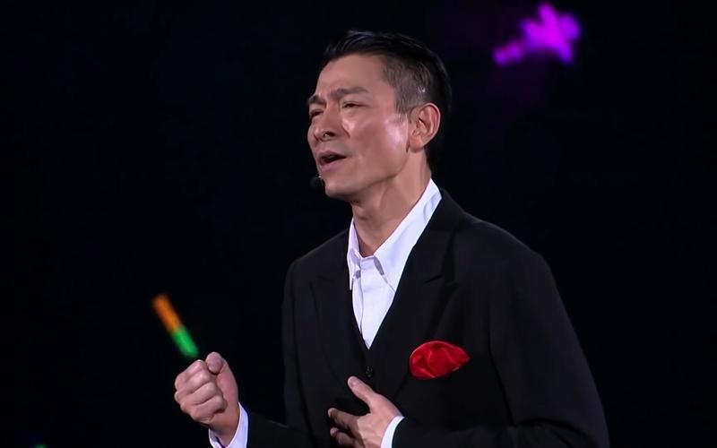 刘德华的歌曲哪几首最适合在KTV唱？点唱率超高！