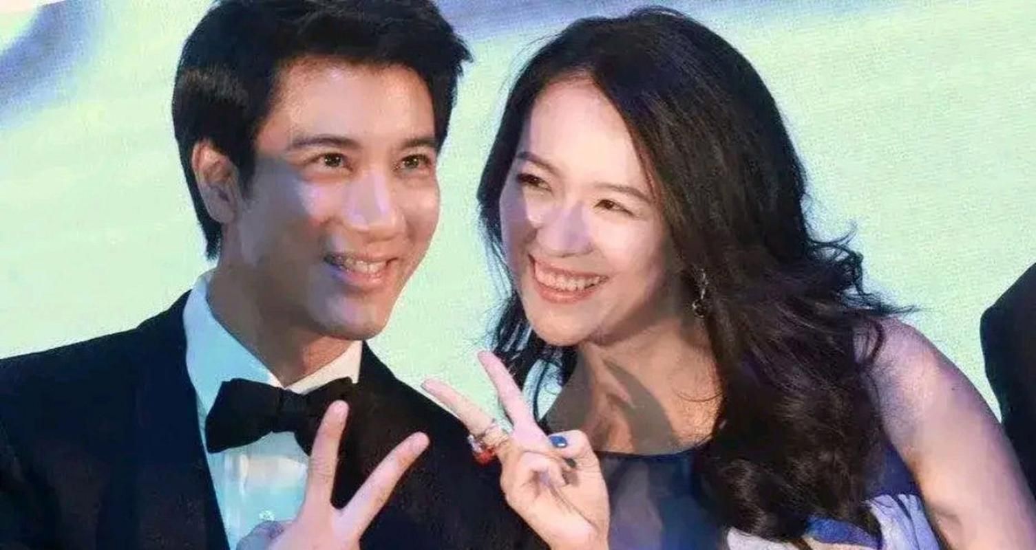 别再猜了！王力宏章子怡真实关系大揭秘！