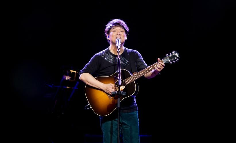 周华健的歌曲：听他的歌，回忆满满的感动！