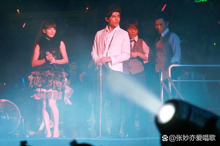 周杰伦唱了倒带是什么情况？时隔多年再唱前任歌曲引关注！