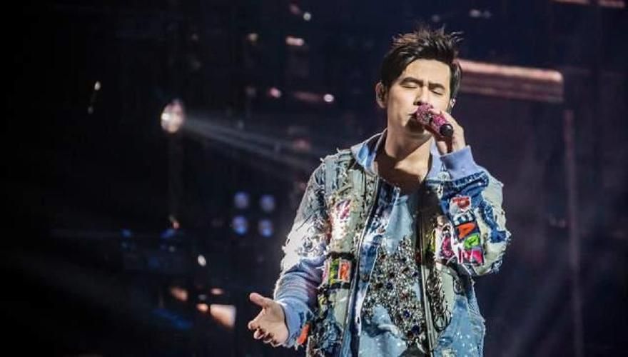 周杰伦地表最强2019演唱会高清回顾，带你重回那个万人合唱的夜晚！