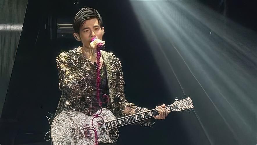 周杰伦演唱会2013歌单大揭秘，哪首前奏一响就回去了？