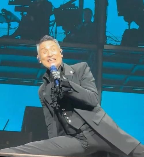 张学友 为何会被人群淹没？演唱会经典瞬间回顾！