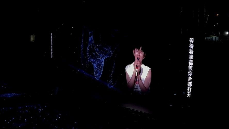 张杰2013演唱会回顾，带你重温那些年的感动瞬间