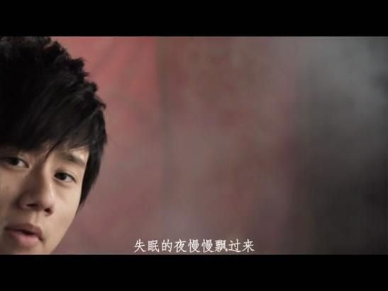 怎么评价看月亮爬上来张杰这首歌？旋律优美歌词动人！