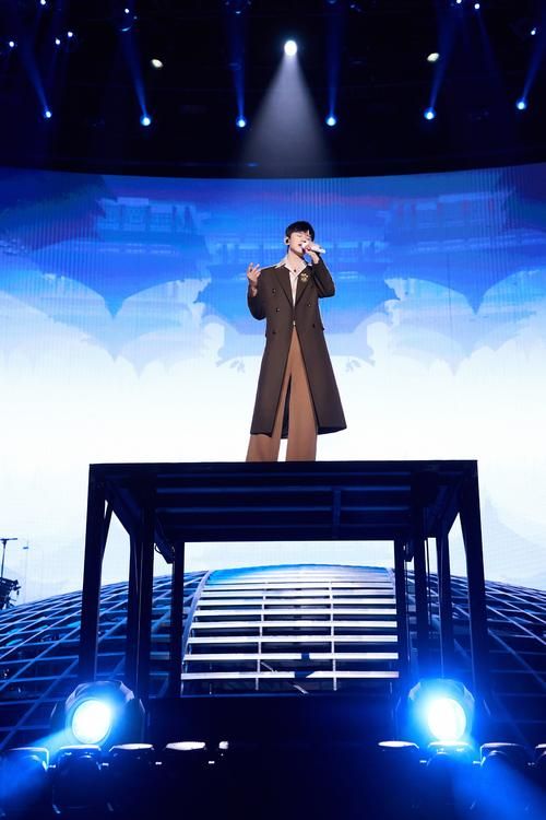 想找 张杰 天下 高清音质？这几个音乐软件免费就能听！