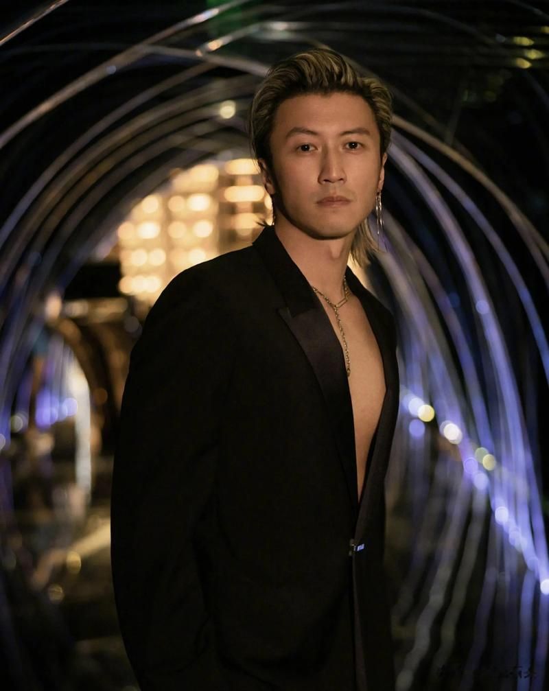 爆料！周杰伦演唱会谢霆锋竟然也去了，太惊喜了！