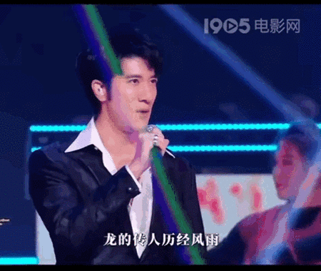 王力宏2012春晚唱了什么歌？回顾那首经典的龙的传人