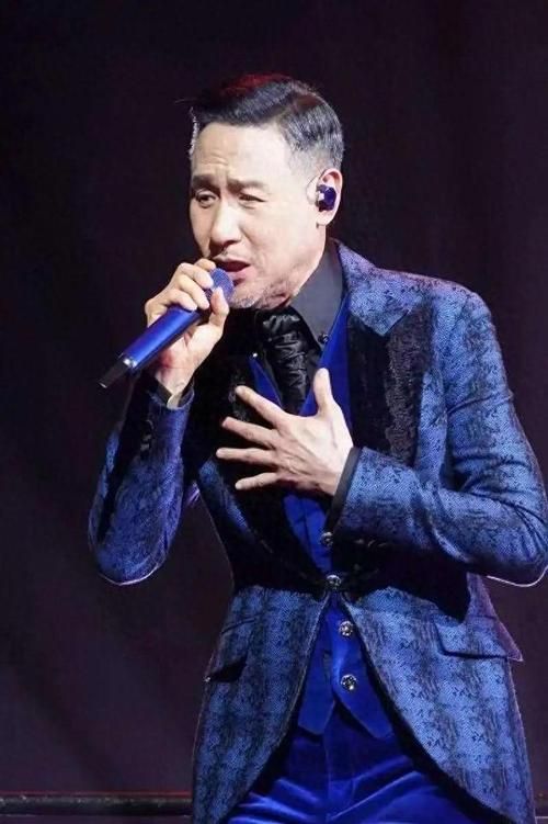 谁是大英雄张学友为什么这么经典？听听歌神的江湖豪情。