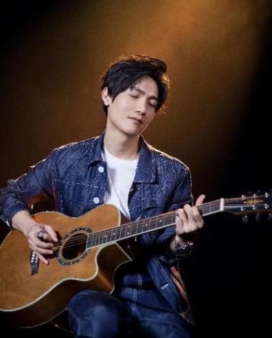 陈楚生发布最新歌曲，歌迷们都说太好听了吧！