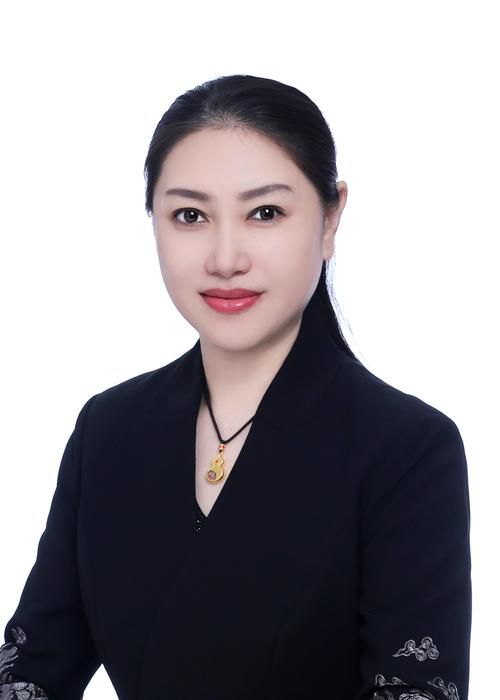 周彦彤是做什么工作的？带你了解她的职业信息！