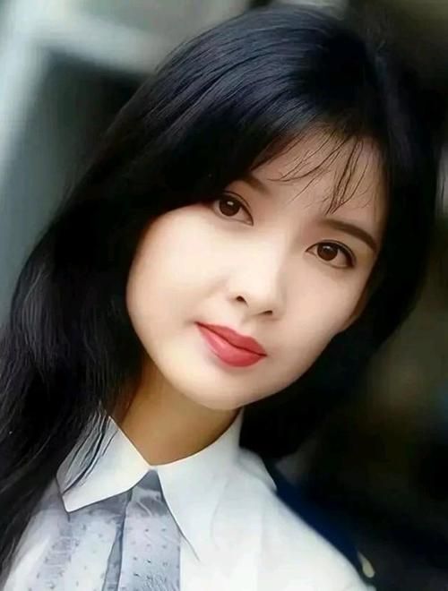 周慧欣的演艺经历怎么样？回顾她的成长故事！