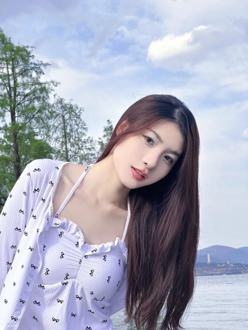 给安娜这首歌在哪里听？分享几个免费听歌的地方。
