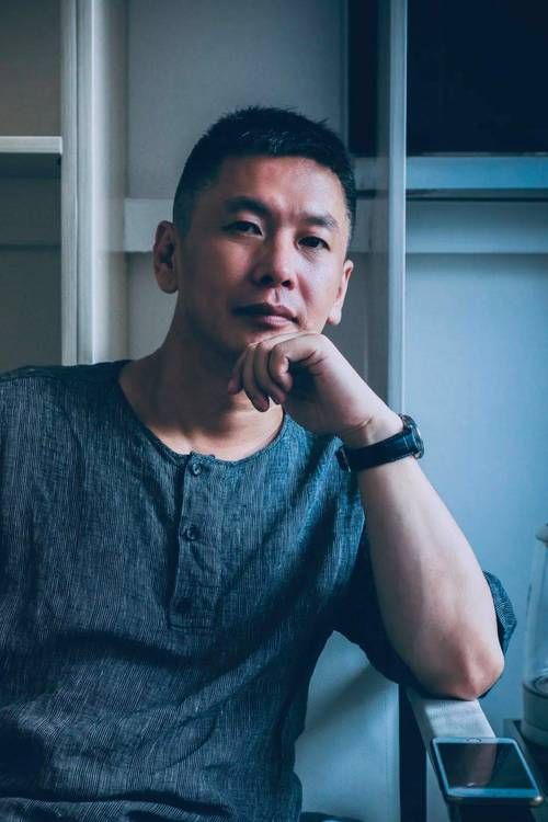 顾海滨是谁啊？快速了解这位人物的背景故事！