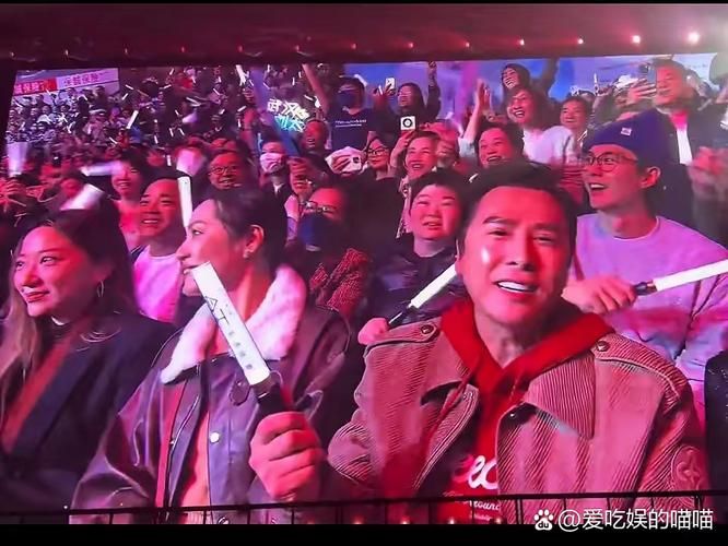 12位刘德华模仿者同台飙歌 谁最像本尊你来评