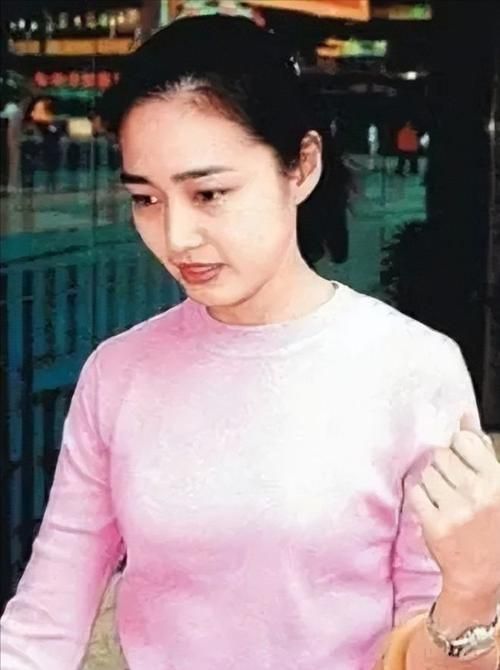 15年婚姻生活：刘德华首度公开妻子朱丽倩身份