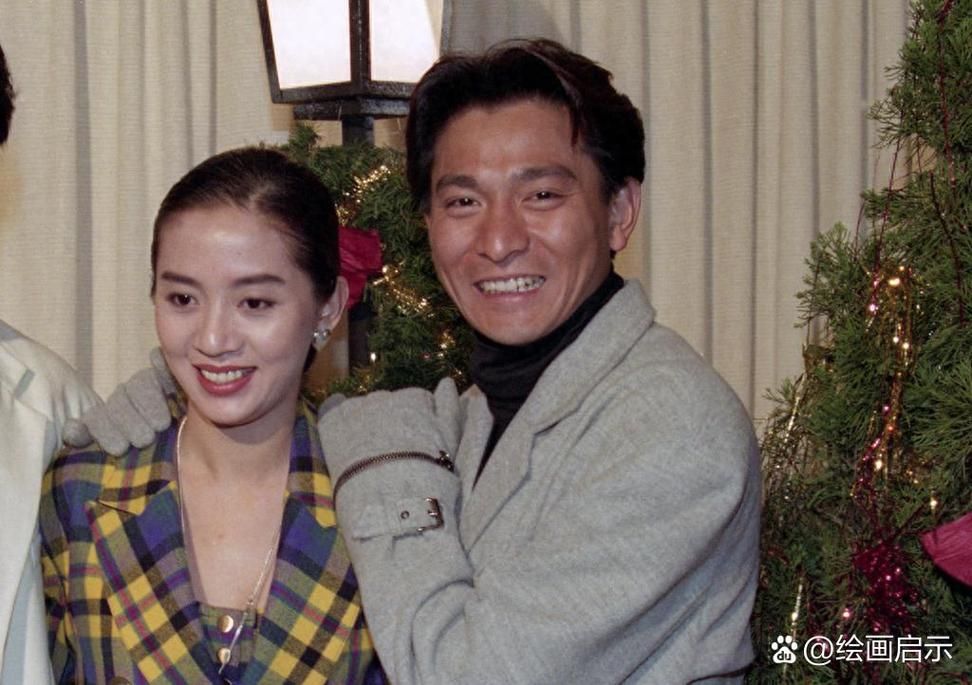 1999年刘德华抱梅艳芳名场面 当年感动无数观众