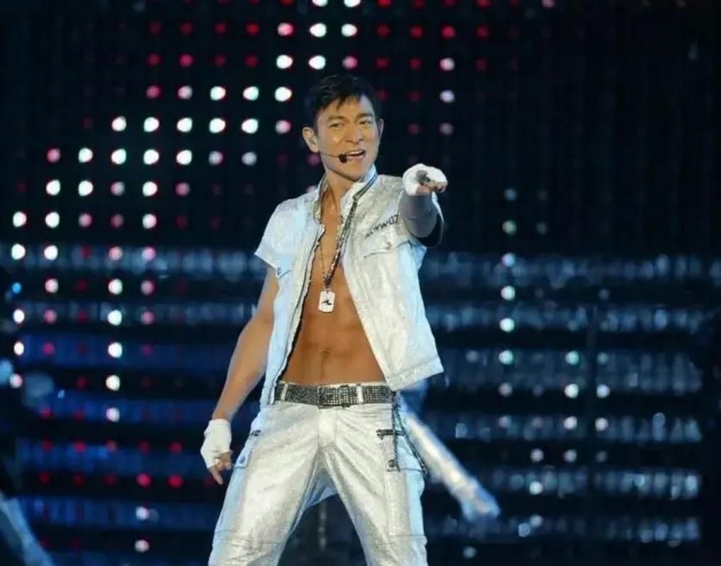 2007刘德华演唱会：经典场面你都记得吗？