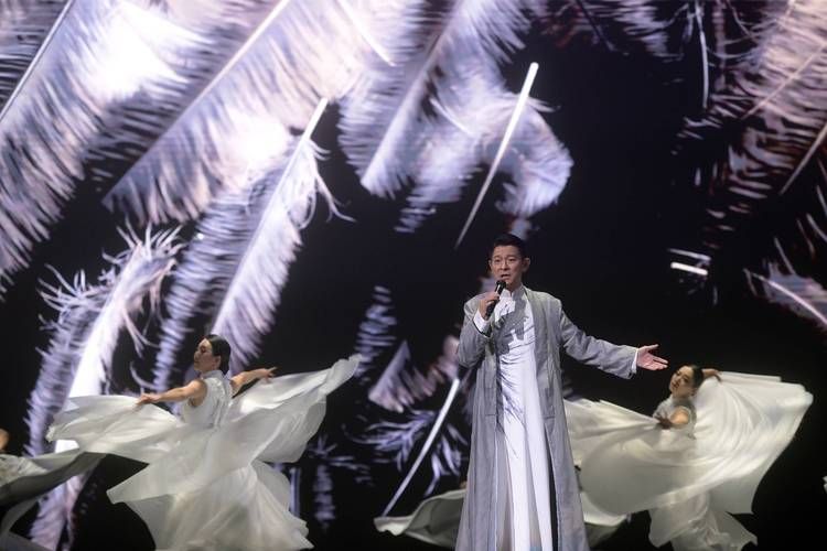 2013刘德华北京演唱会精彩回顾 天王经典金曲全记录