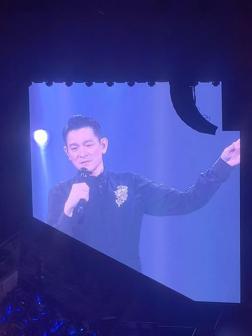 2013湖南跨年演唱会刘德华舞台魅力全解析