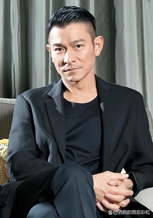 50岁后依然帅气！刘德华短发发型揭秘