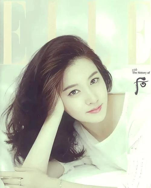 53岁李英爱与刘德华的渊源：那些你不知道的幕后故事