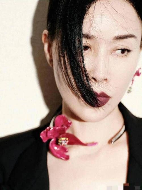 54岁那英状态超好 网友直呼这才是真女神