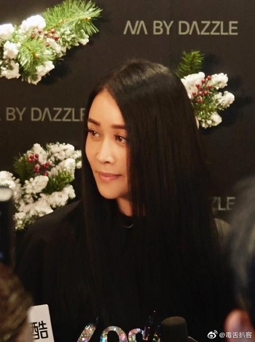 54岁那英状态超好 网友直呼这才是真女神
