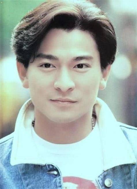 64岁刘德华头发依旧乌黑浓密，保养秘诀是什么？