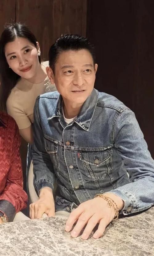 “刘德华”遍地走？深度解析刘德华模仿者现象