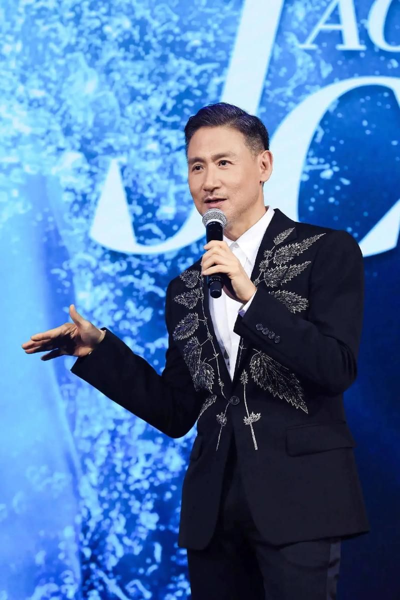 一代歌神张学友为何能红遍亚洲几十年