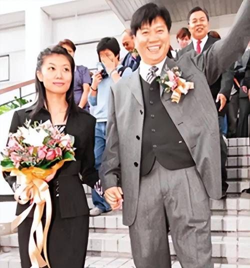 万梓良张学友早年合照曝光揭秘他们的交情