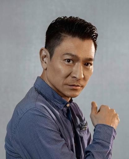 不老男神刘德华吴奇隆：他们的经典作品你都看过吗？