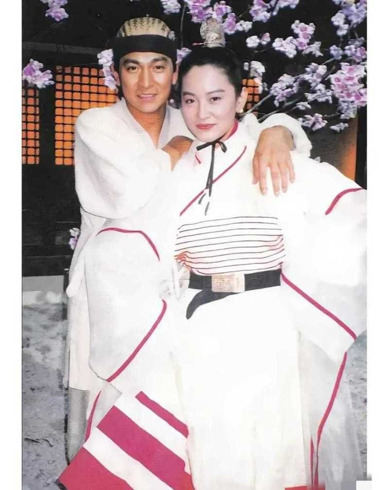 与刘德华演过戏的女明星 这些经典组合你还记得吗