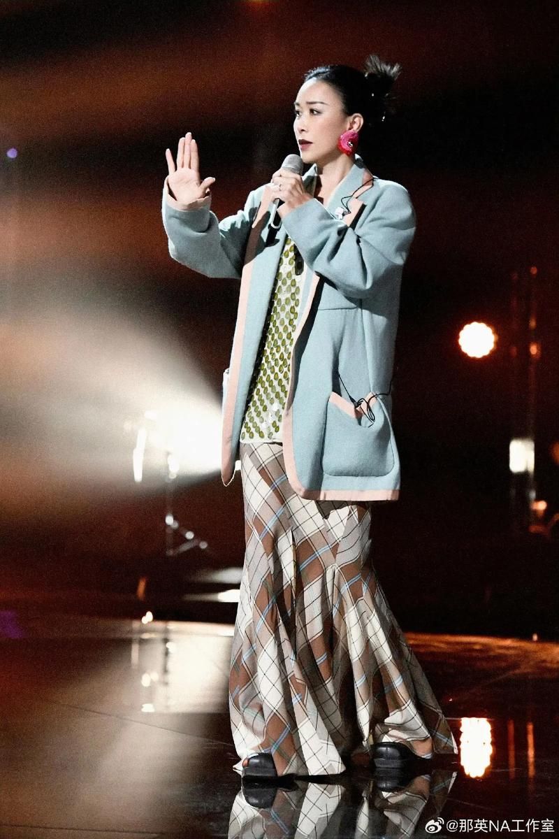 中国好声音那英回归引热议 导师阵容再升级看点十足