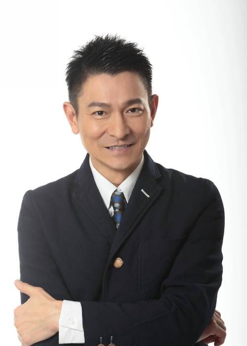 为什么刘德华五官这么耐看？细品他的颜值
