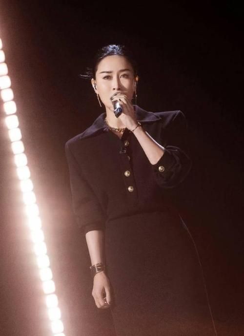 为什么很多人讨厌那英 从好声音到网络争议