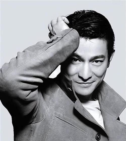 为什么那么多人喜欢刘德华 从作品到人品全解析