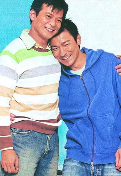 从咱们屯里到天王巨星：刘德华的奋斗史