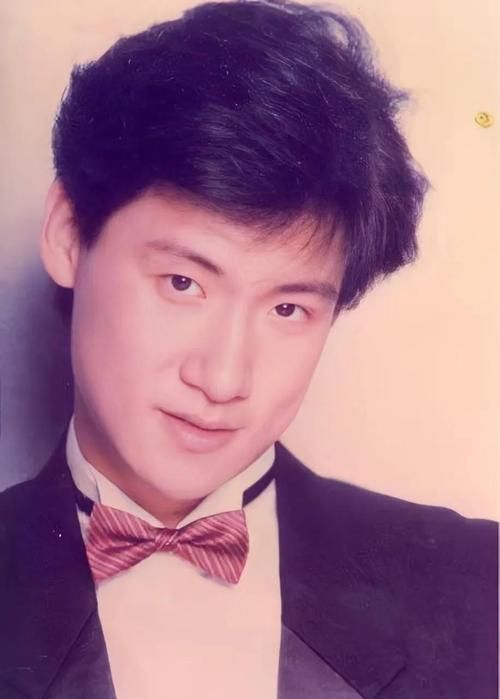 从平凡到巨星张学友爱慕者的偶像成长史