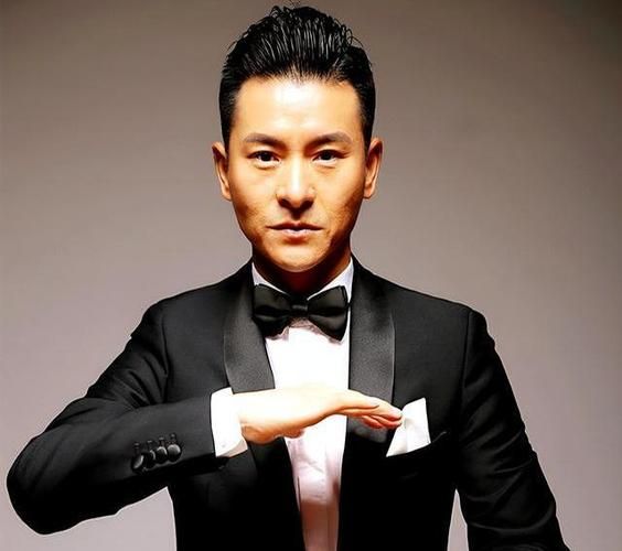 从模仿到原创：山寨刘德华教海哗的演艺生涯