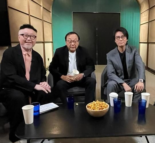 从许冠英到张学友看香港乐坛的传承与发展