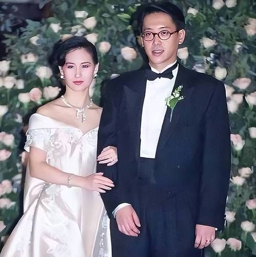 何超琼刘德华共同好友爆料他们私下相处细节曝光